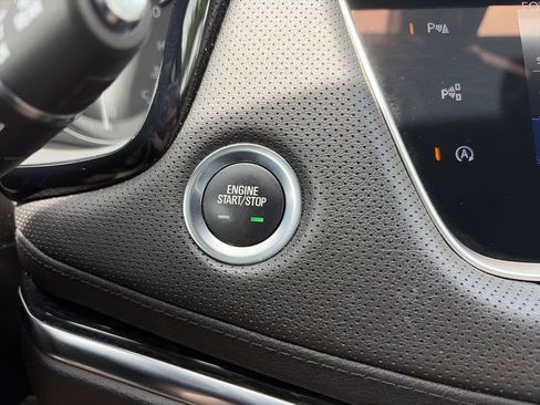 Used 2023 Cadillac XT5 Premium Luxury w/ Technology Package FWD image 27
