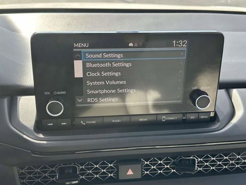 Certified 2025 Honda Accord LX image 18