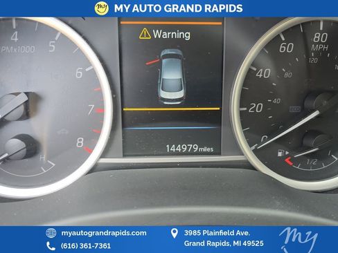 Used 2019 Nissan Sentra SV image 18