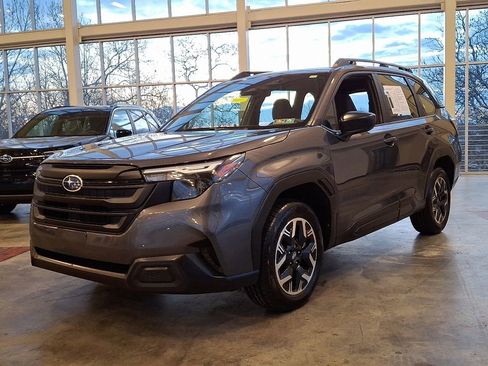 Used 2025 Subaru Forester image 6