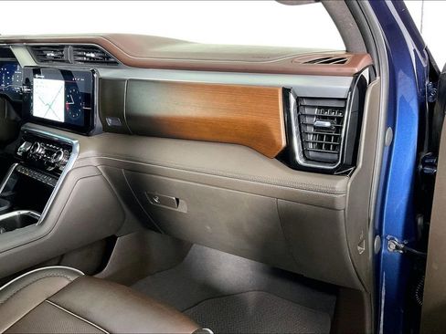 Used 2023 GMC Sierra 1500 Denali w/ Denali Reserve Package image 22