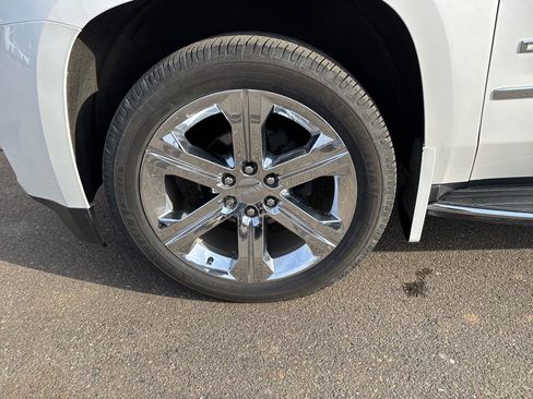 Used 2020 GMC Yukon XL Denali w/ Open Road Package image 6