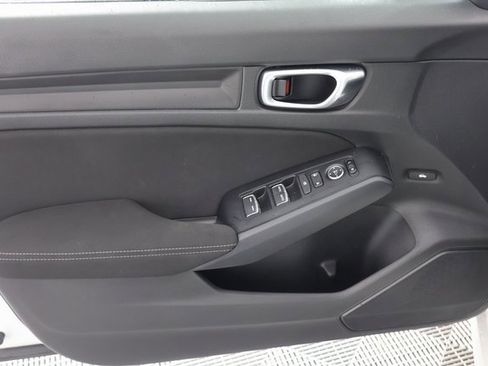 Used 2023 Honda Civic Sport image 23