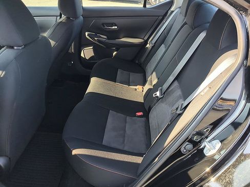Used 2023 Nissan Sentra SR w/ Electronics Package FWD image 27