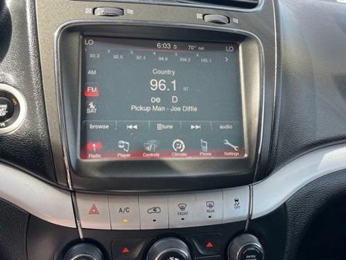 Used 2019 Dodge Journey GT AWD/4WD image 41