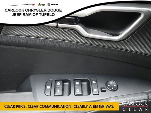 Used 2024 Kia Sportage LX image 10