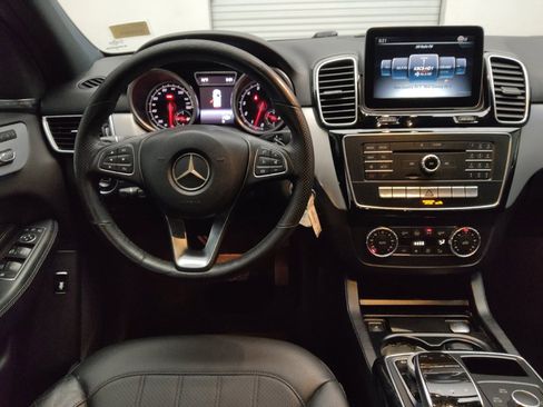 Used 2018 Mercedes-Benz GLE 350 w/ Premium 2 Package image 22