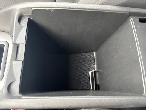 Used 2024 Chevrolet Malibu LT image 23