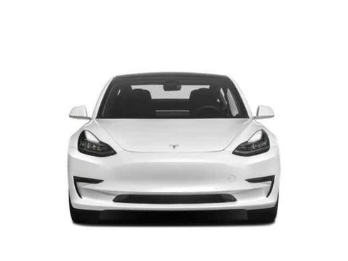 Used 2020 Tesla Model 3 Standard Range image 4