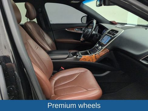 Used 2018 Lincoln MKX Reserve w/ Driver Assistance Package FWD image 15