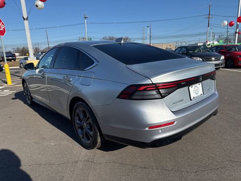 Used 2024 Honda Accord EX-L image 9