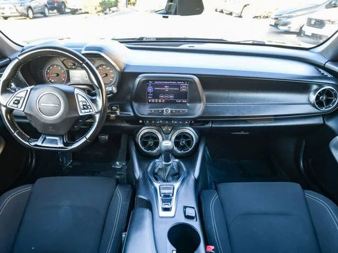 Used 2021 Chevrolet Camaro LT image 14
