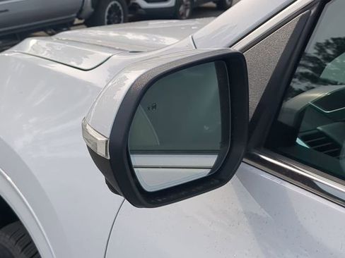 New 2026 GMC Acadia Denali Ultimate w/ LPO, All-Weather Package image 18