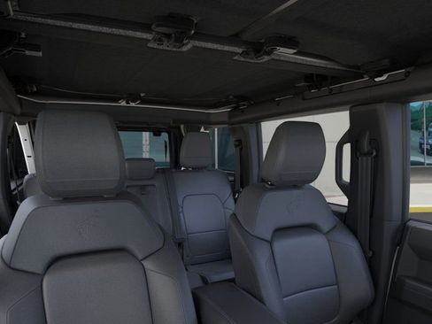 New 2025 Ford Bronco Outer Banks image 12