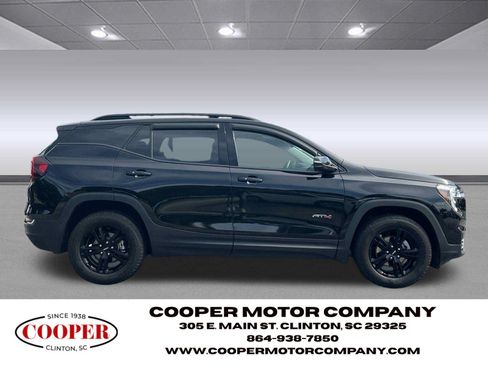 Used 2024 GMC Terrain AT4 w/ Tech Package AWD/4WD image 6