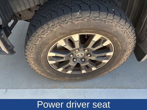 Used 2017 Nissan Titan PRO-4X AWD/4WD image 8