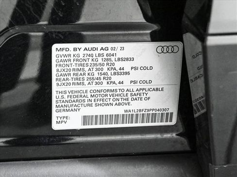Used 2023 Audi Q4 e-tron Premium Plus w/ Premium Plus AWD/4WD image 26