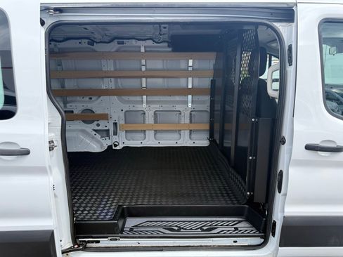 Used 2024 Ford Transit 250 Low Roof w/ Exterior Upgrade Package RWD image 11