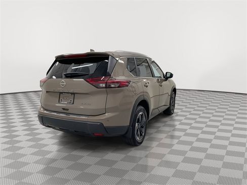 Certified 2024 Nissan Rogue SV w/ SV Premium Package image 11