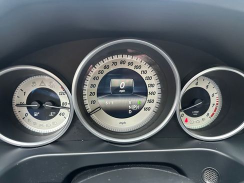 Used 2016 Mercedes-Benz E 350 4MATIC Sedan image 19