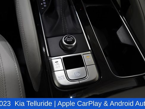 Used 2023 Kia Telluride EX w/ EX Captain's Chair Package FWD image 28