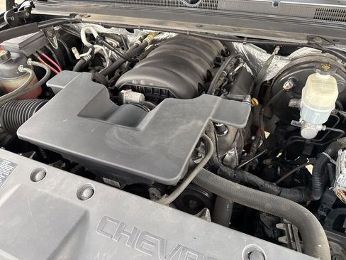 Used 2018 Chevrolet Suburban Premier image 55