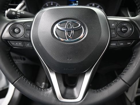 Used 2024 Toyota Corolla Cross LE FWD image 30