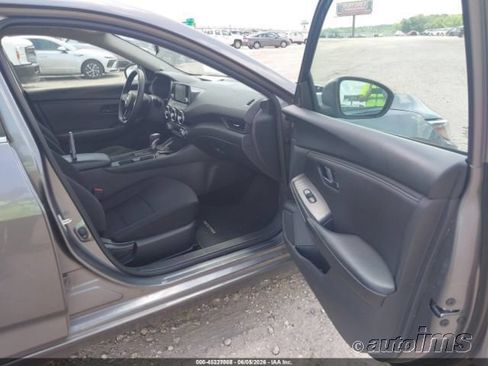Used 2024 Nissan Sentra S FWD image 4