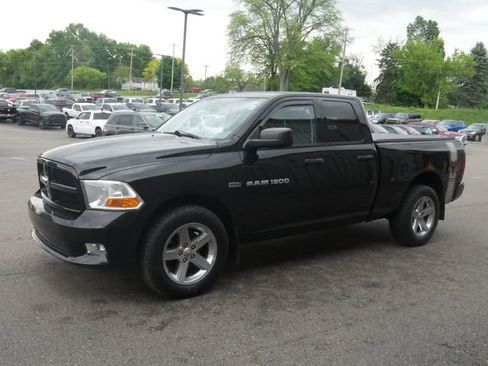 Used 2012 RAM 1500 Express AWD/4WD image 3