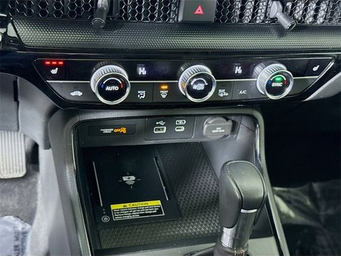 Used 2023 Honda CR-V Sport Touring image 8