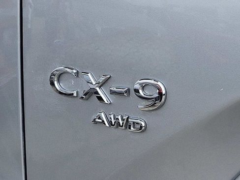 Used 2022 MAZDA CX-9 Touring image 13