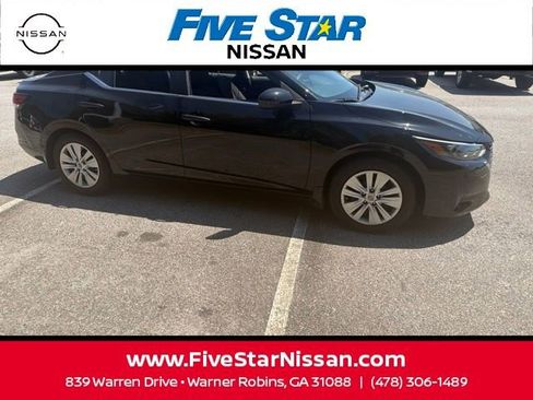 Used 2025 Nissan Sentra S FWD image 4