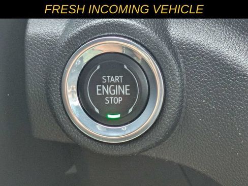 Used 2023 Chevrolet TrailBlazer RS w/ Sun and Liftgate Package FWD image 27