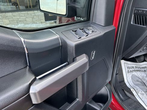 Used 2019 Ford F150 XLT w/ Equipment Group 302A Luxury image 10