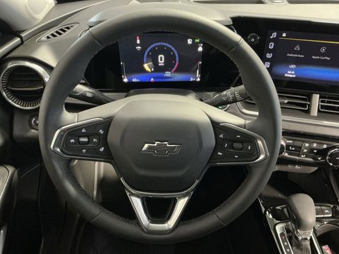 New 2026 Chevrolet Trax ACTIV FWD image 17