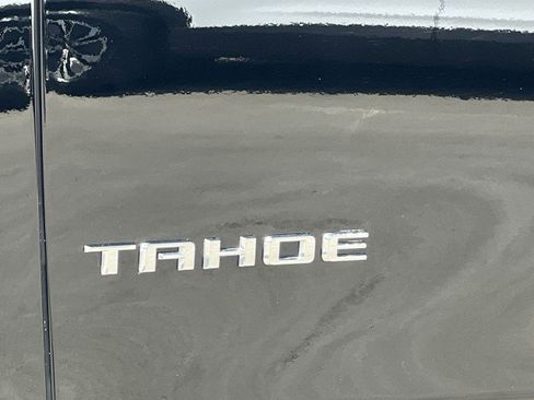 Used 2023 Chevrolet Tahoe Premier image 32