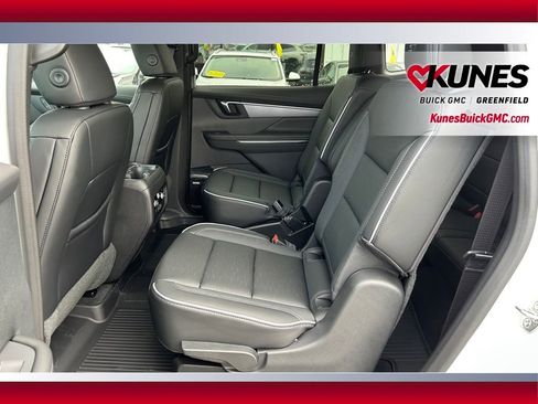 New 2026 Buick Enclave Sport Touring w/ LPO, Floor Liner Package image 42