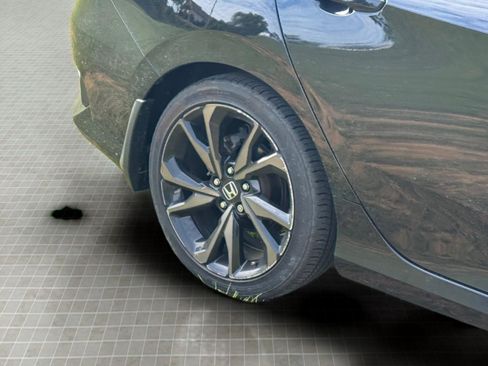 Used 2020 Honda Civic Sport image 13