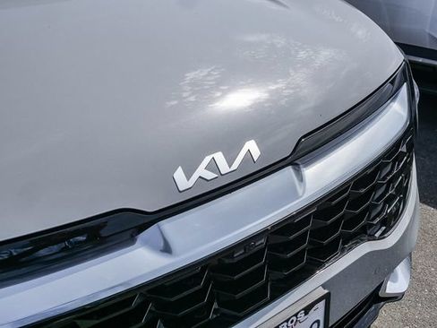 Certified 2023 Kia Sportage SX FWD image 4