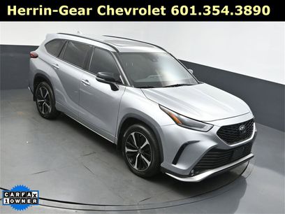 Used 2022 Toyota Highlander XSE