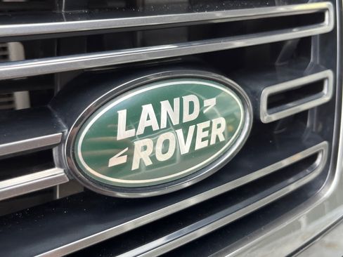 Used 2023 Land Rover Range Rover SE AWD/4WD image 23