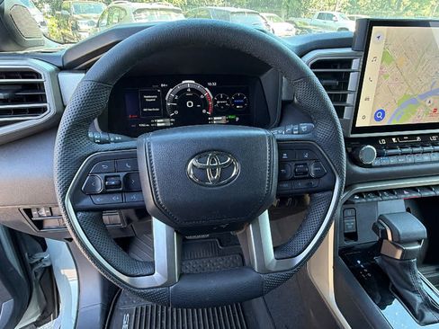 Used 2026 Toyota Sequoia Limited w/ Tow Technology Package AWD/4WD image 15