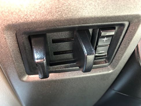 Used 2018 Ford F250 XL w/ Power Equipment Group AWD/4WD image 33