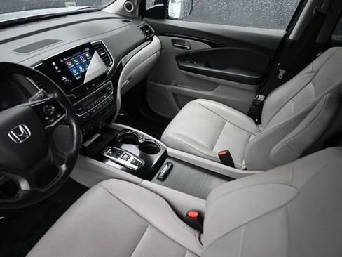 Used 2019 Honda Pilot Elite image 16