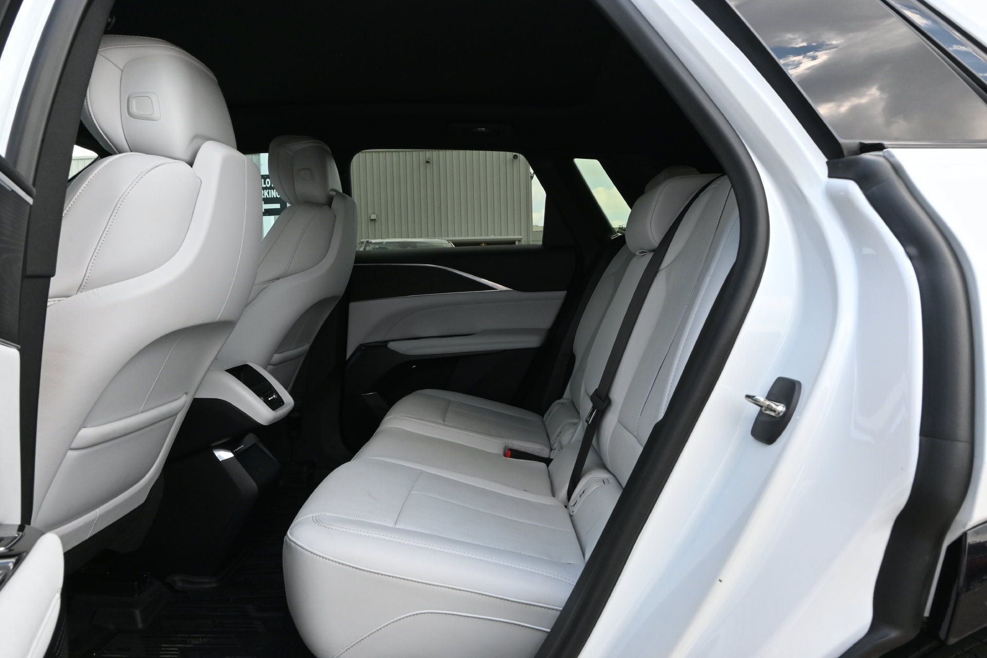 Certified 2024 Cadillac Lyriq Luxury w/ LPO, Floor Liner Package RWD image 18