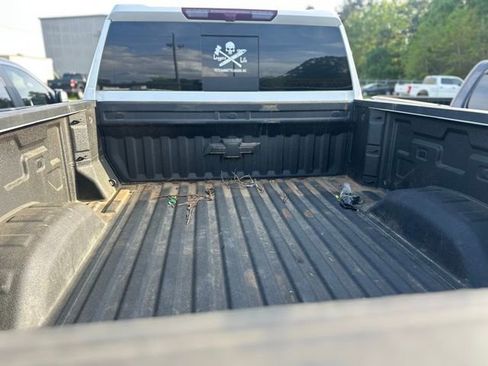 Used 2025 Chevrolet Silverado 2500 LT w/ Trail Boss Package image 5