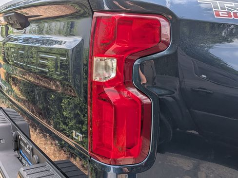 Certified 2023 Chevrolet Silverado 1500 LT Trail Boss AWD/4WD image 12