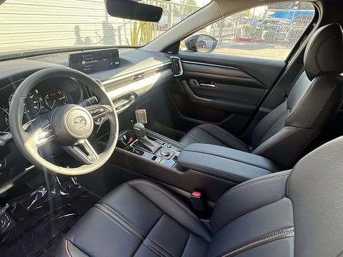 Used 2025 MAZDA CX-50 AWD 2.5 Hybrid w/ Premium Pkg image 17