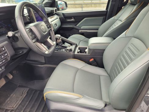 Used 2024 Toyota Tacoma 4x4 Double Cab Hybrid image 19