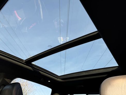 Used 2021 RAM 1500 TRX w/ TRX Lanuch Edition image 12